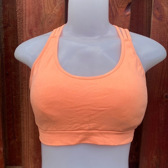 Xhilaration Sports Bra Size M - Picture 1 of 5